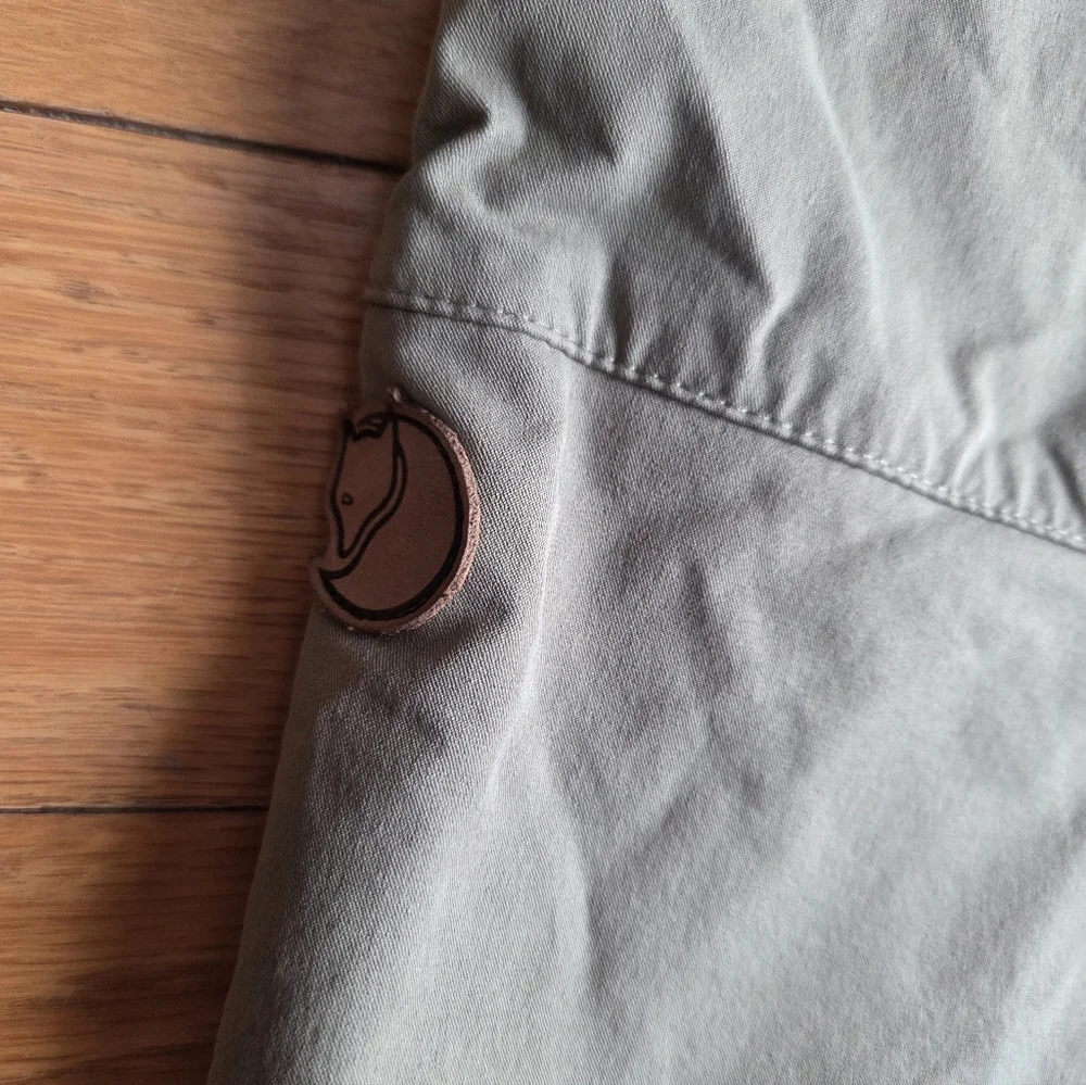 Fjallraven Men's Tan‎ Shorts Size 38-39
